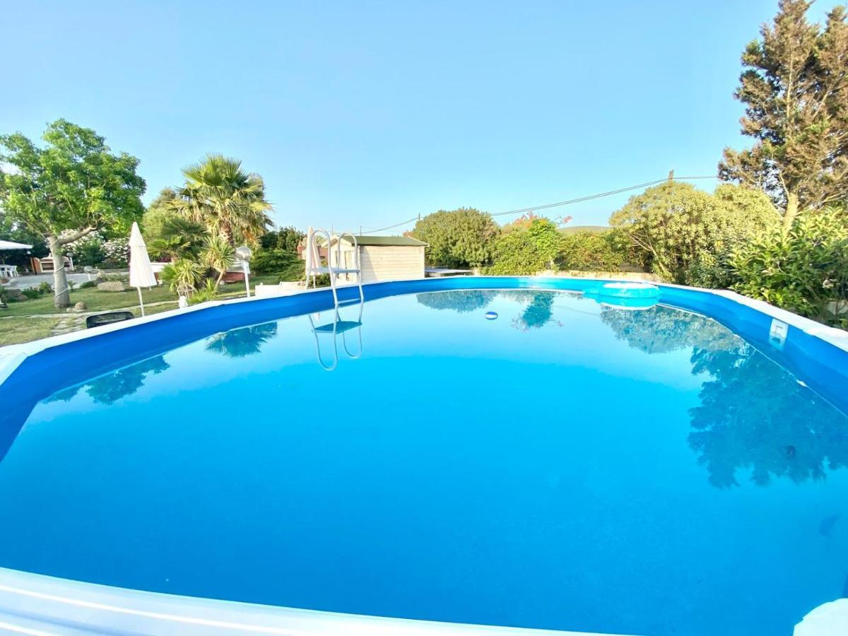 Вилла Casa Vacanze La Guzzetta Ranch Canaglia Экстерьер фото