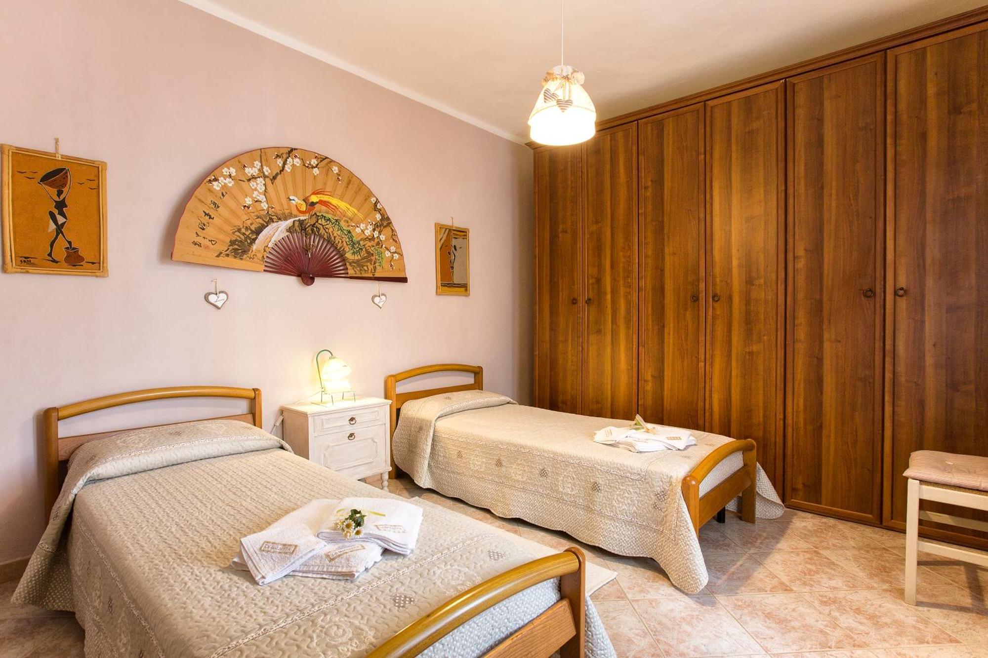 Вилла Casa Vacanze La Guzzetta Ranch Canaglia Экстерьер фото
