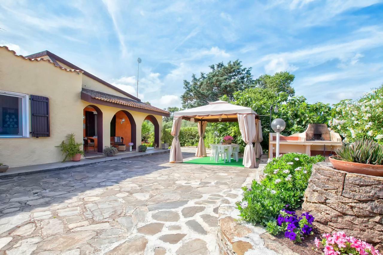 Вилла Casa Vacanze La Guzzetta Ranch Canaglia Экстерьер фото